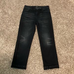 2FOR$10 
Buffalo Roma mid rise straight leg size 30